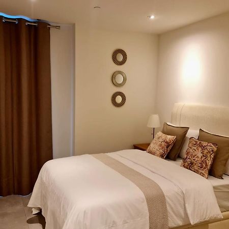 Luxury Apartment In Eurocity 지브롤터 외부 사진